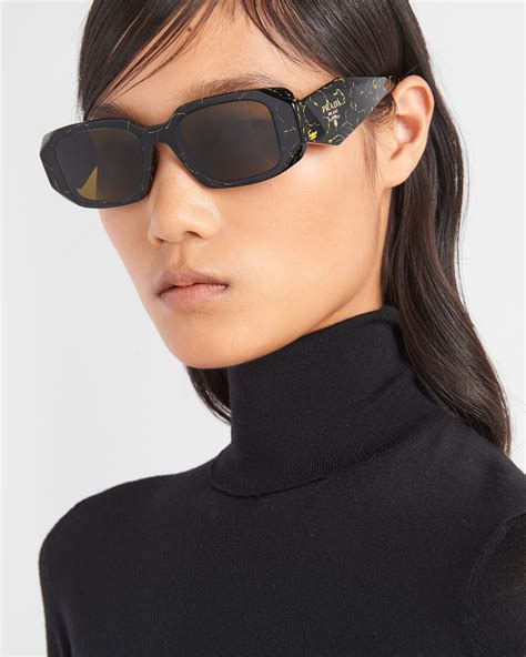 Prada Symbole Sunglasses Black 